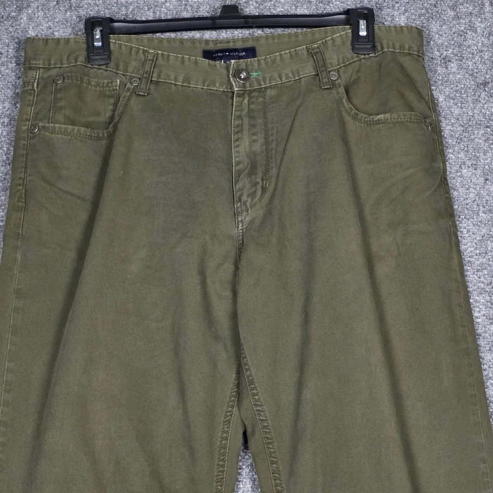 Tommy Hilfiger‎ Men's Olive Green Cargo Pants Size 38x29 Casual Utilitarian